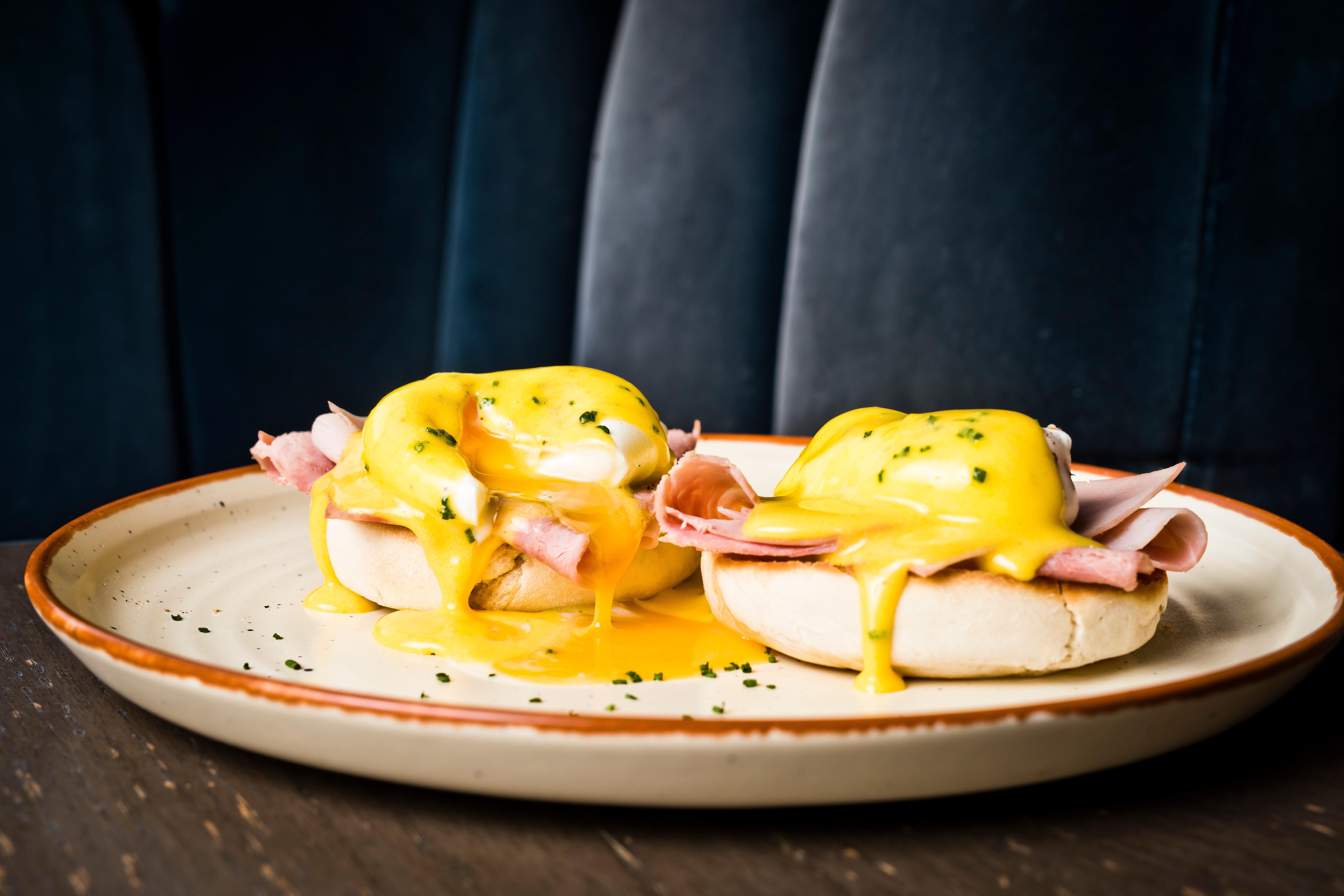 Hotel Intercontinental Edinburgh The George By Ihg Exteriér fotografie Eggs Benedict
