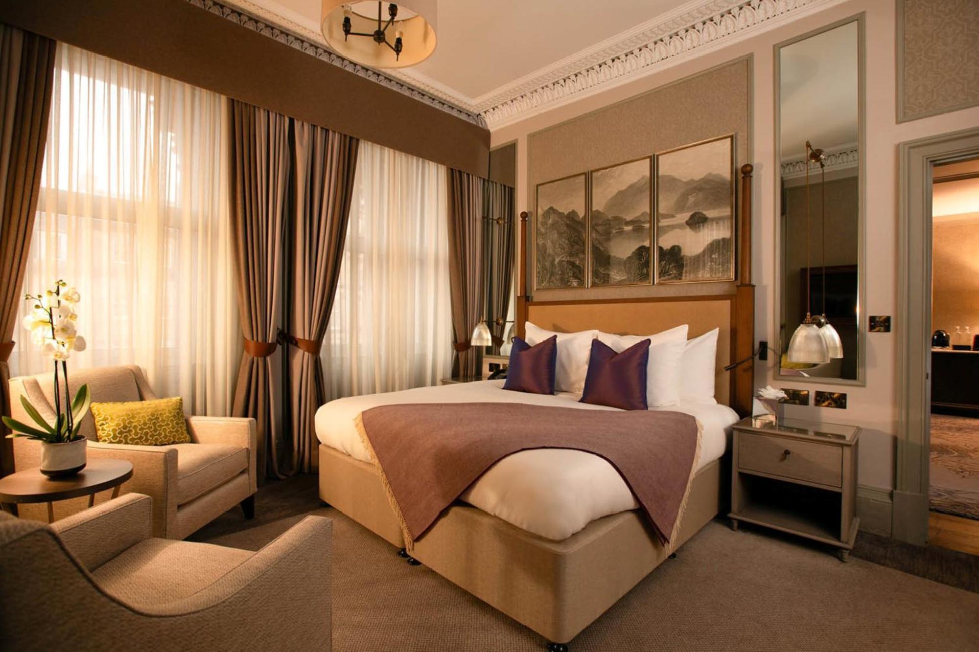 Hotel Intercontinental Edinburgh The George By Ihg Exteriér fotografie A bedroom at the hotel
