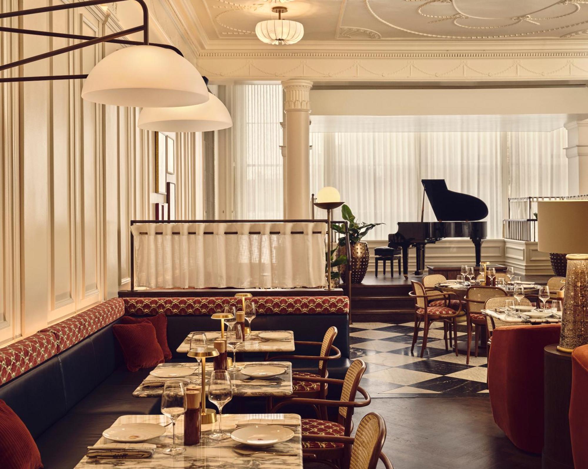 Hotel Intercontinental Edinburgh The George By Ihg Exteriér fotografie The restaurant's interior